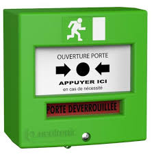 Déclencheur Manuel étanche simple contact VERT+ capot